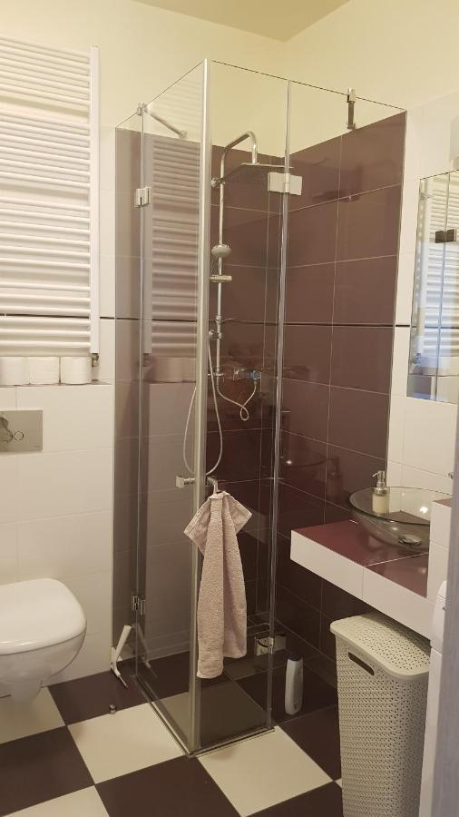 Boznicza Old Town Lux Apartment, Self Check-In 24H, Free Parking Poznan Dış mekan fotoğraf