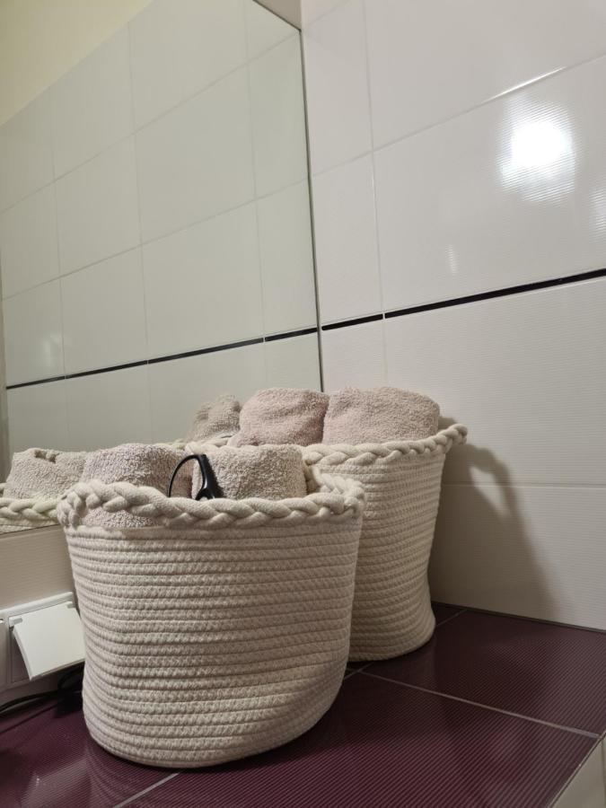 Boznicza Old Town Lux Apartment, Self Check-In 24H, Free Parking Poznan Dış mekan fotoğraf