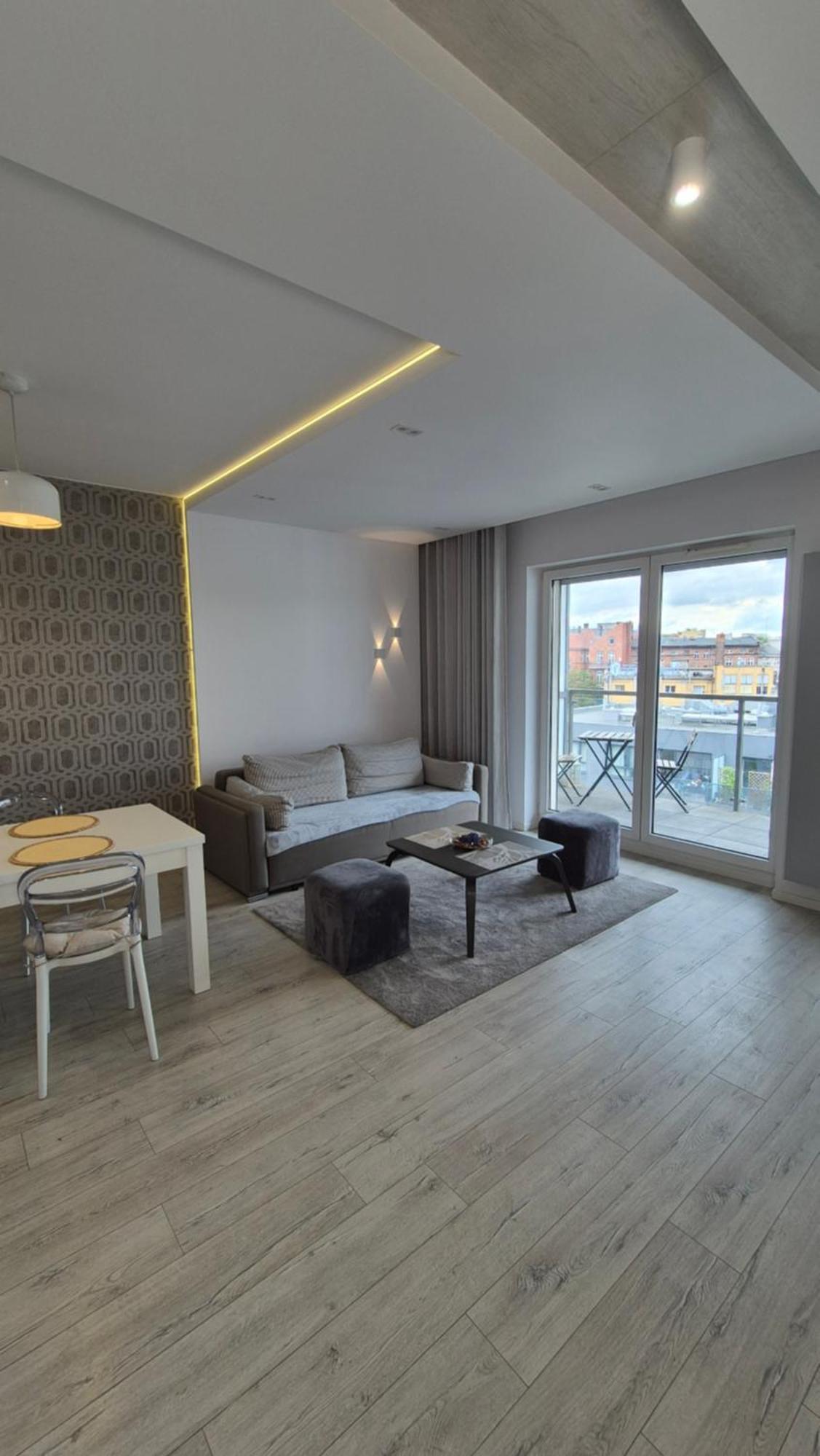 Boznicza Old Town Lux Apartment, Self Check-In 24H, Free Parking Poznan Dış mekan fotoğraf