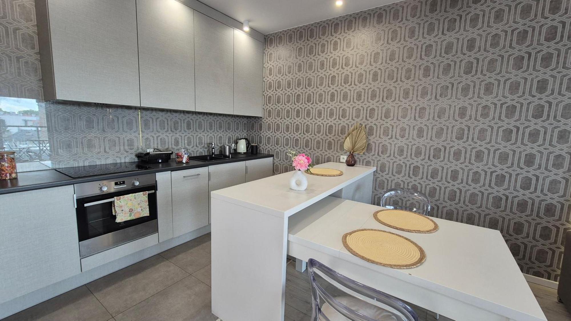 Boznicza Old Town Lux Apartment, Self Check-In 24H, Free Parking Poznan Dış mekan fotoğraf