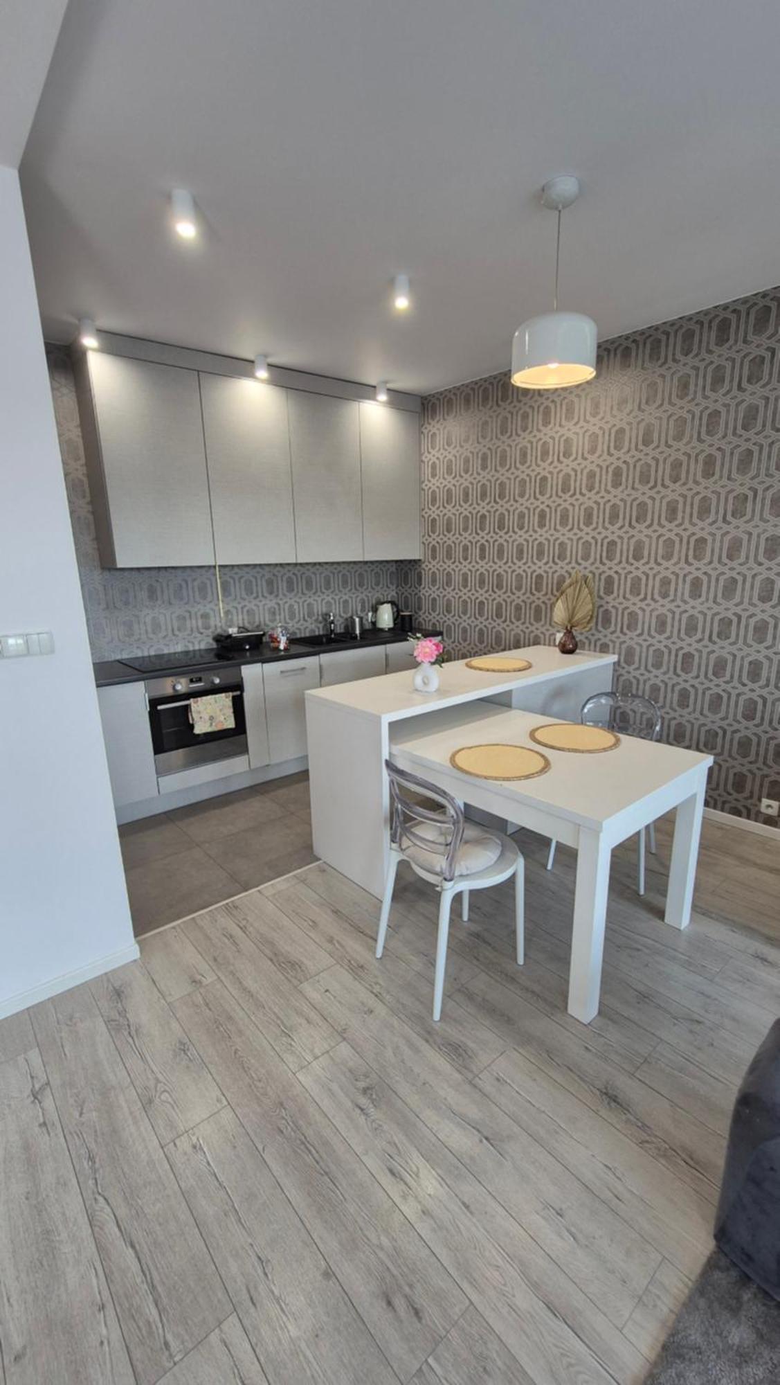 Boznicza Old Town Lux Apartment, Self Check-In 24H, Free Parking Poznan Dış mekan fotoğraf